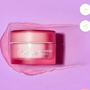 touch in SOL Icy Sherbert Primer
